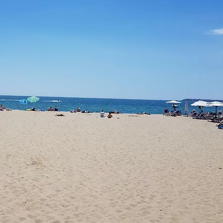 Private In The Best - Family - Beachfront *